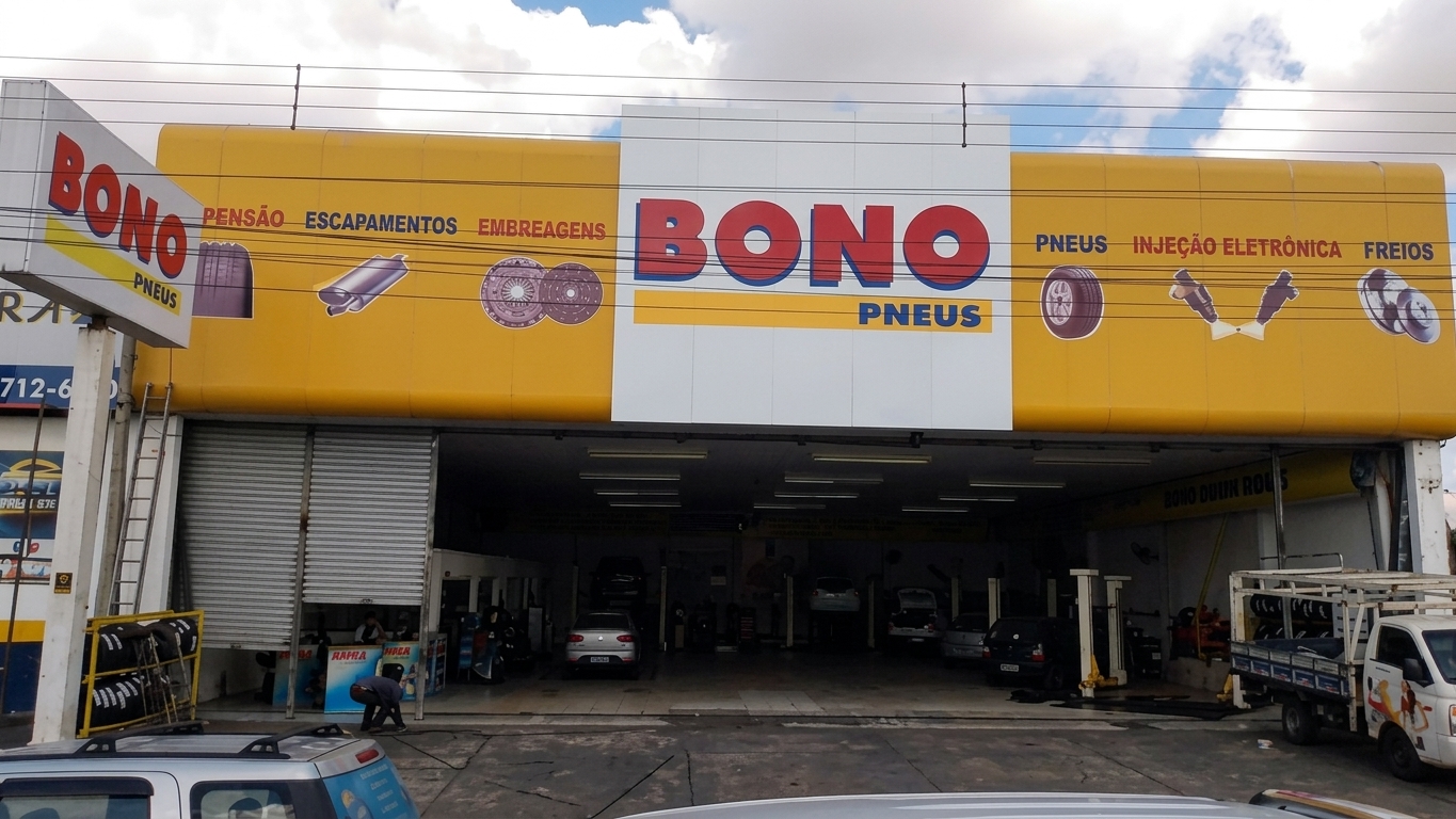 Fachada da Bono Pneus Americana na Av. Iacanga
